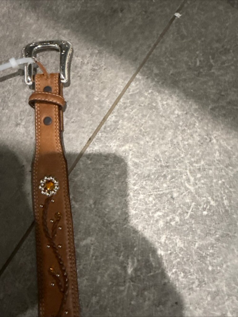 The Justin Women’s Brown LeathJustin Women’s  Brown Leather Embroidered 38” Belt